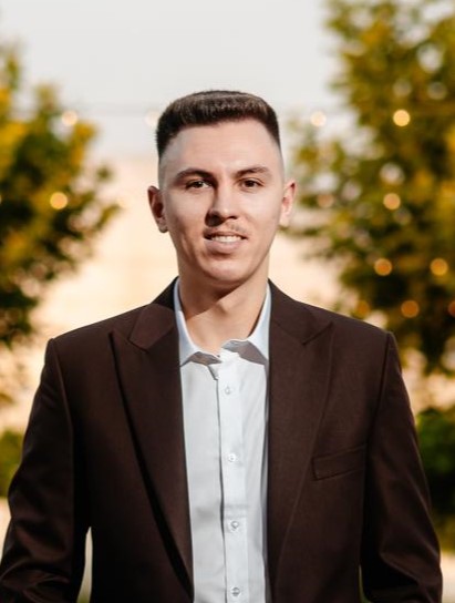 whatsapp image 2025 12 19 at 15.49.58